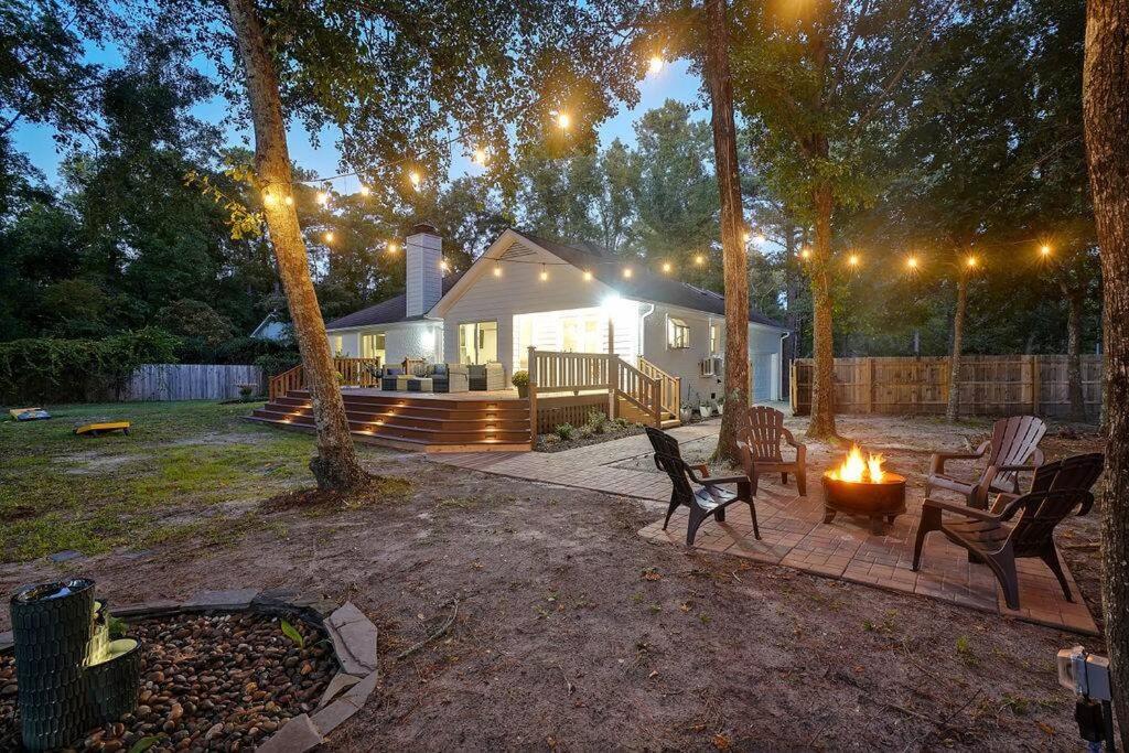 Middle Sound Hideaway~Beaches, Shopping, Families Villa Wilmington Exterior photo
